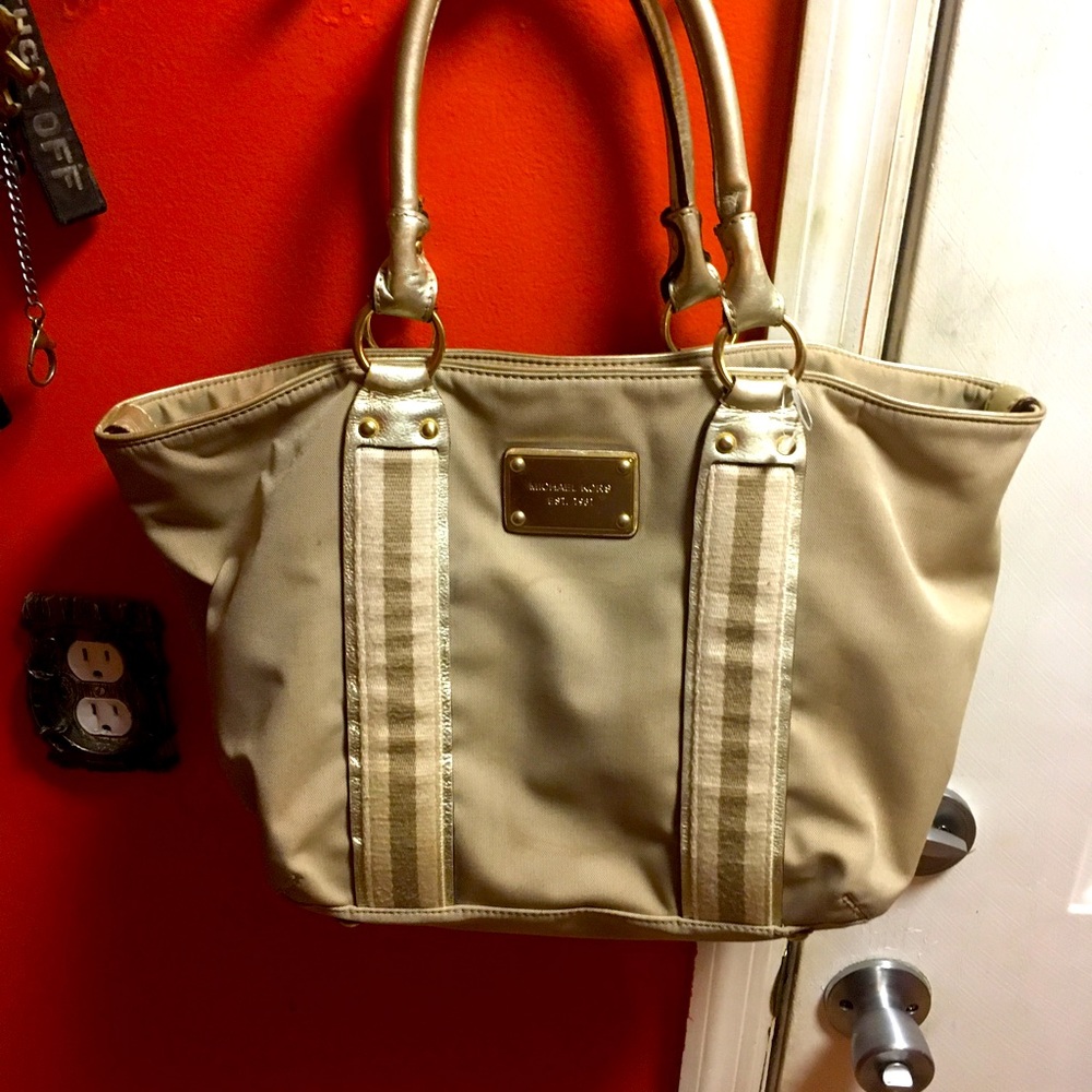Michael Kora Handbag/Purse/Tote
